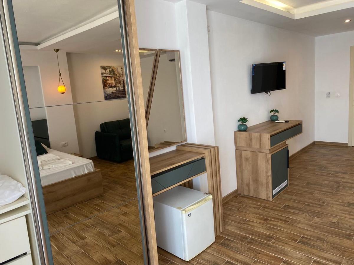 Appartamento Vila Kollari Ulcinj Esterno foto
