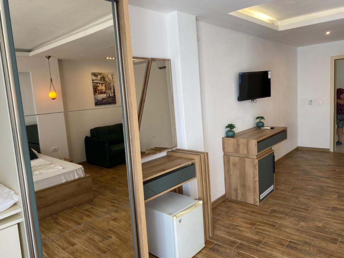Appartamento Vila Kollari Ulcinj Esterno foto
