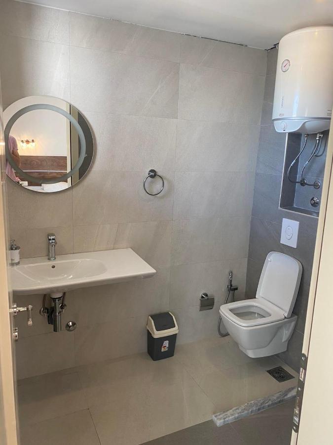 Appartamento Vila Kollari Ulcinj Esterno foto